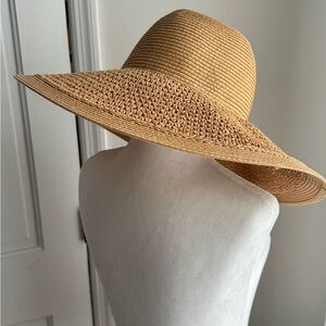J. CREW TEXTURED STRAW SUN HAT